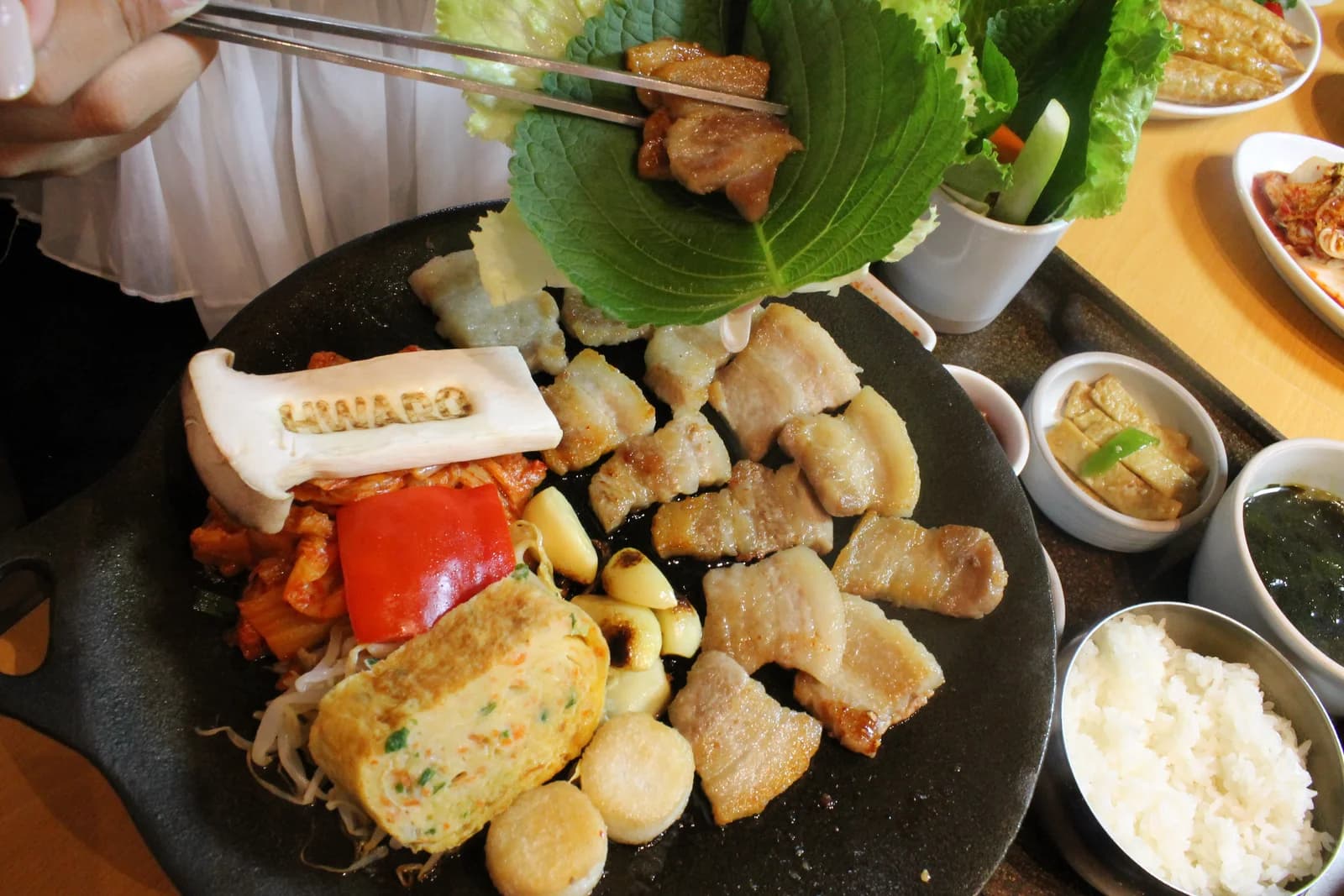 상추에 싸서 즐기는 화로 구이